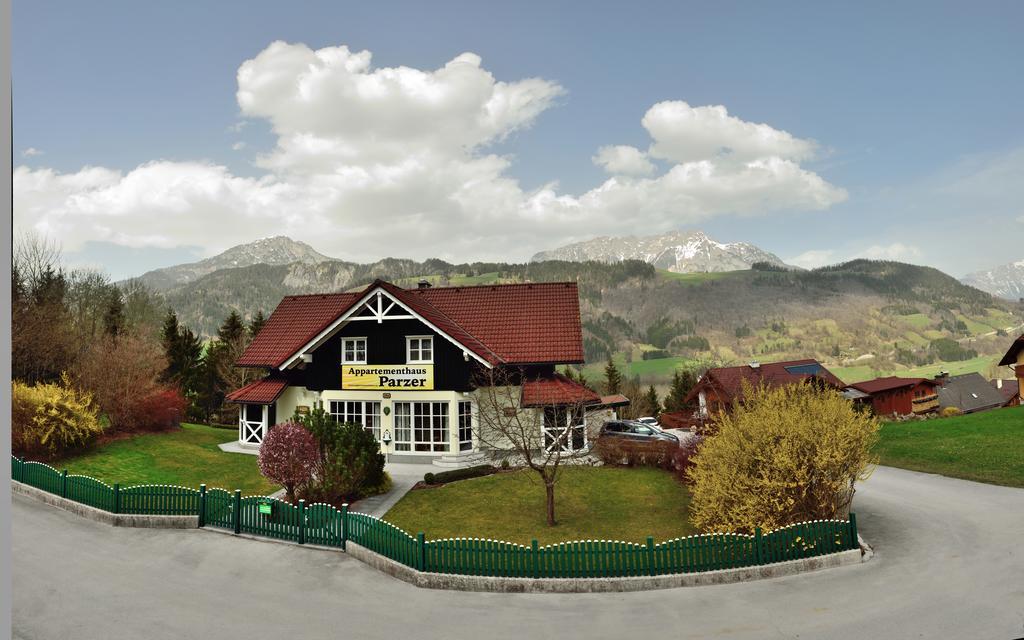 Appartementhaus Parzer พรุกแกร์น ภายนอก รูปภาพ